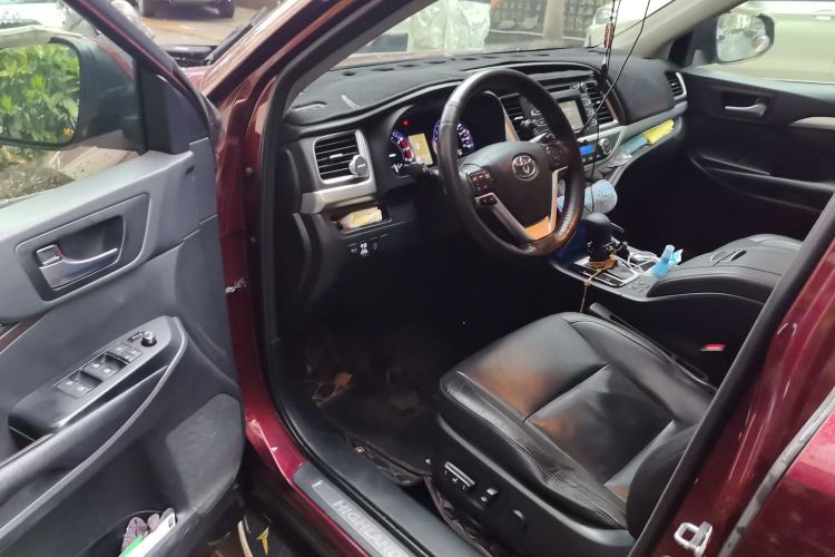 Used Toyota Highlander 2015 2.0T Four-Wheel Drive Luxury Edition 7-Seater