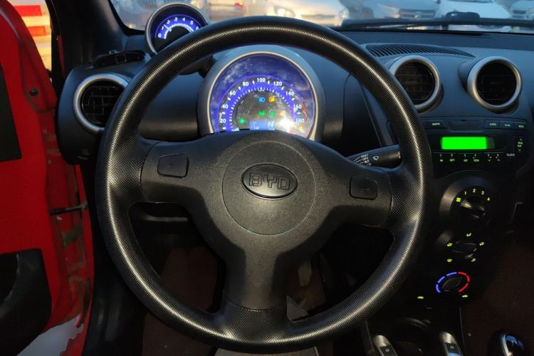 Used BYD F0 2015 1.0L AMT XuanKu Model