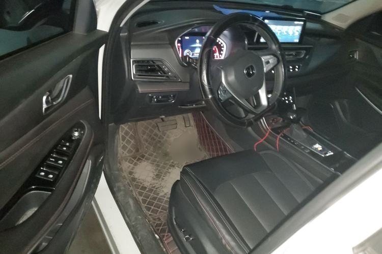 Used CHANGAN CS75 2021 Honor Million Edition 280T DCT Prestige Model