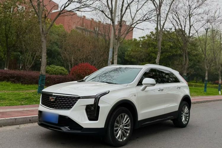 Used Cadillac XT4 2024 28T Two-Wheel-Drive Luxury Version
