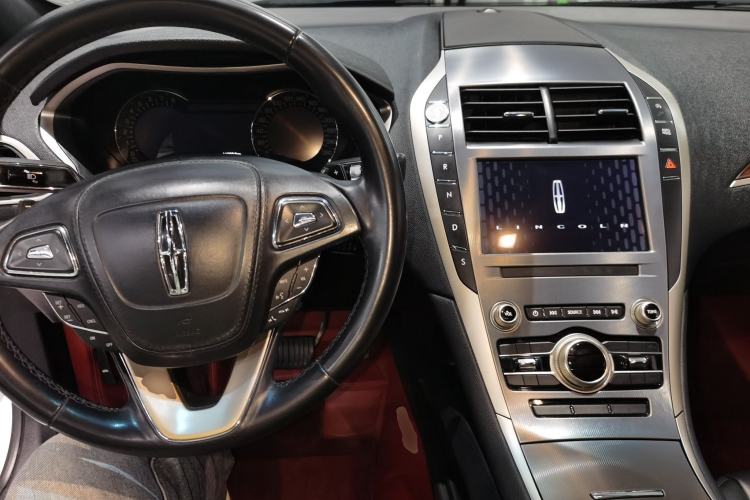 Used Lincoln MKZ 2019 2.0T Luxury Edition China VI
