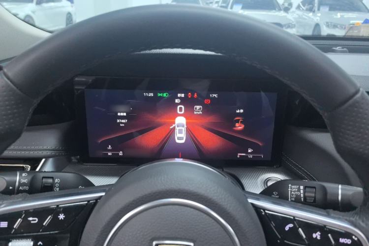 Used Hongqi H5 2024 2.0T Automatic Smart Connect Flagship Edition Instrument Cluster