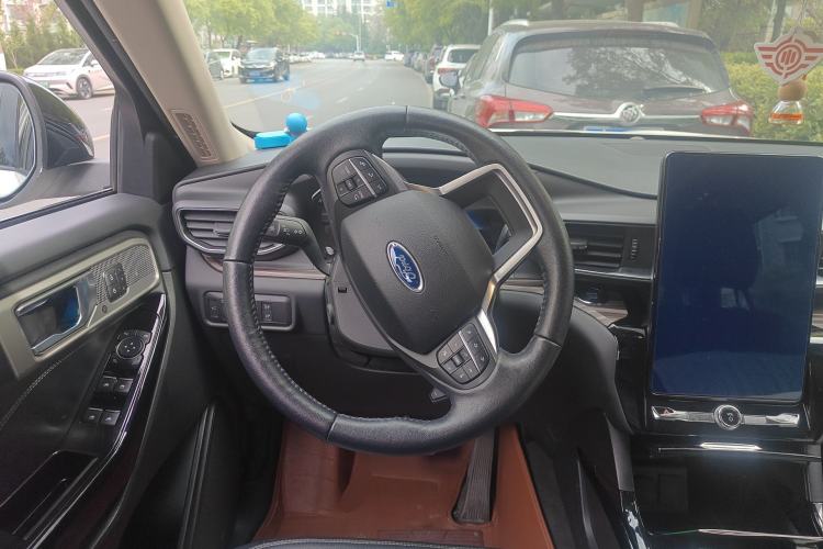 Used Ford Explorer 2020 EcoBoost 285 4x4 Titanium Edition 7-Seater Steering Wheel