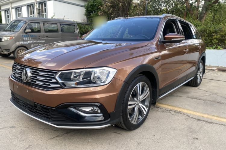 Used Volkswagen C-TREK 2017 230TSI DSG Luxury Model