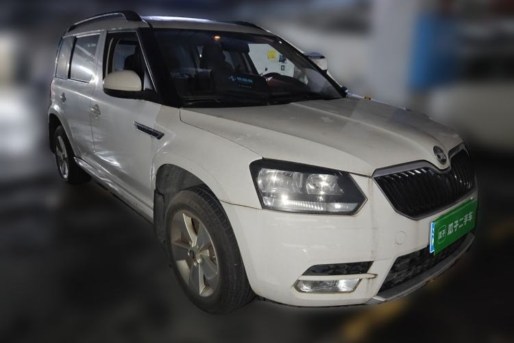 Used Skoda Yeti 2017 TSI280 DSG Advanced Edition Front Right 45 Deg