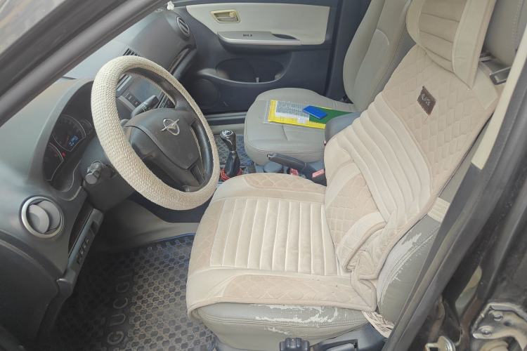 Used Haima Fumei 2011 1.6L Manual Comfort Edition Left Front Seat