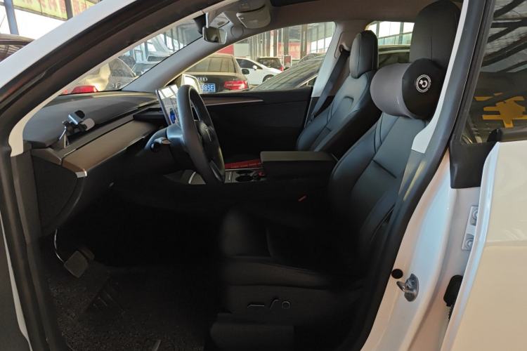 Used Tesla Model Y 2021 Standard Range Rear-Wheel Drive Version
