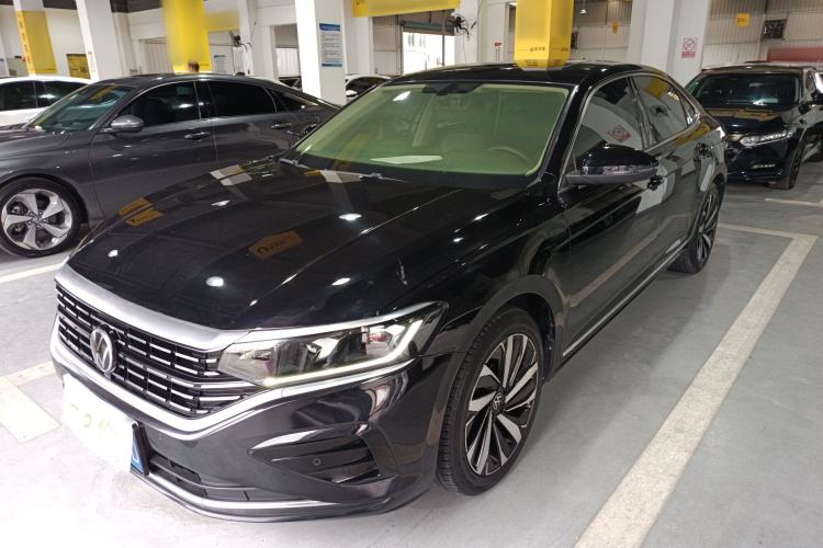 Used Volkswagen Passat 2023 330TSI Elite Edition