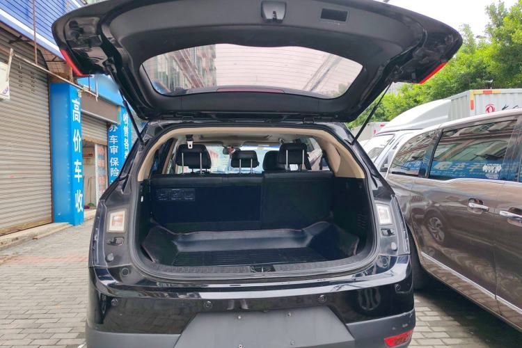 Used Baojun 560 2015 1.8L manual luxury version