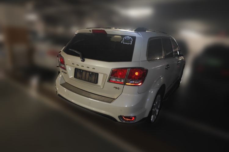 Used Dodge Journey 2013 2.4L Two-Wheel Drive Luxury Version