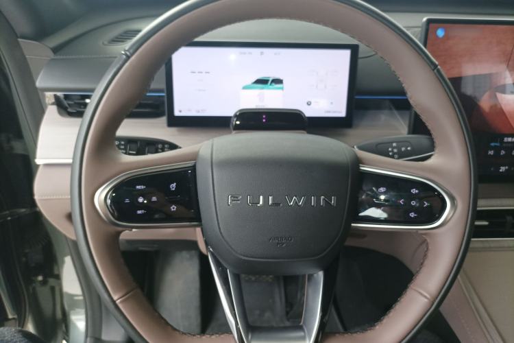 Used Chery Fengyun T8 2025 1.5T 130km Deluxe Version 5 Seats Steering Wheel