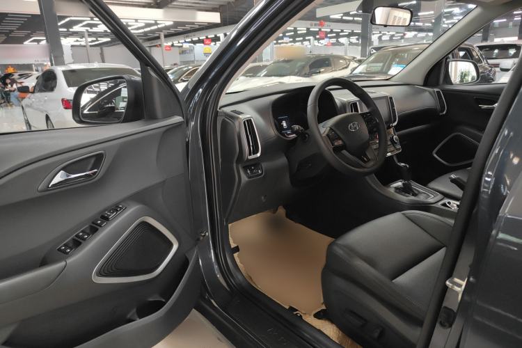 Used Hyundai ix35 2019 2.0L Automatic 2WD Zhiyong·Changxiang Edition China VI Standard Driver Seat