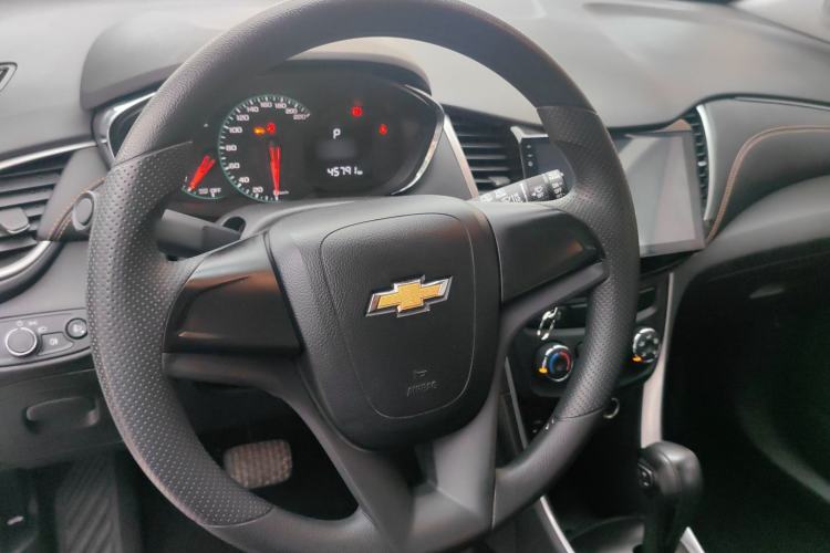 Used Chevrolet Trax 2017 1.4T Automatic Two-Wheel Drive Comfort Version Steering Wheel