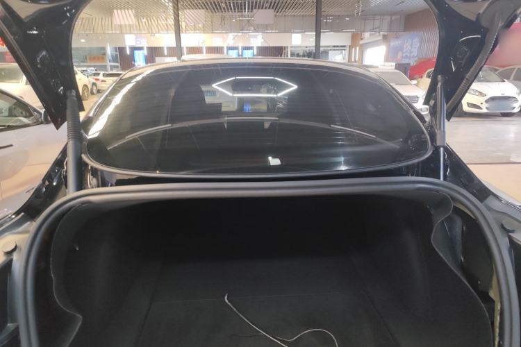 Used Tesla Model 3 2022 Rear-Wheel-Drive Version Trunk