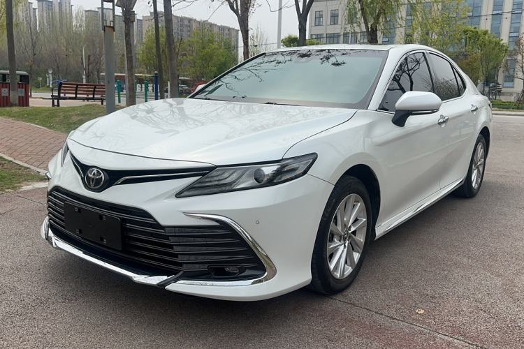 Used Toyota Camry 2023 2.0G Luxury Edition