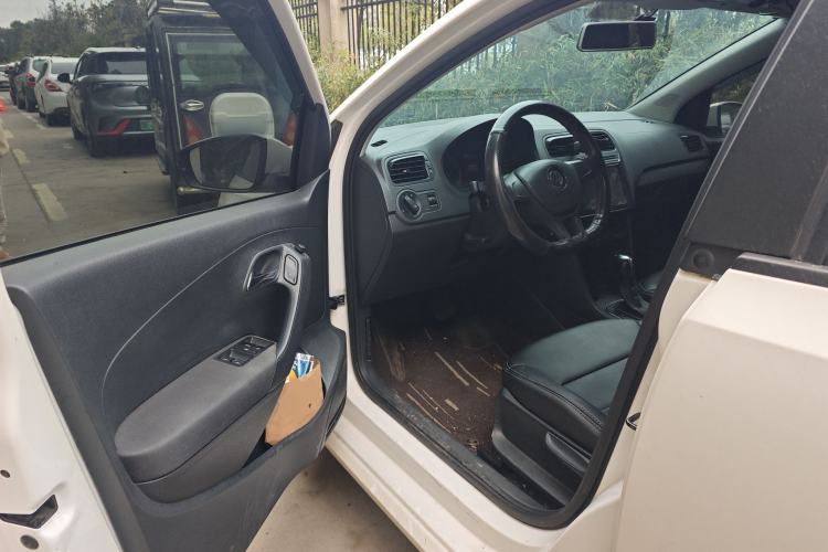 Used Volkswagen Polo 2016 1.4L Automatic Trendy Model
