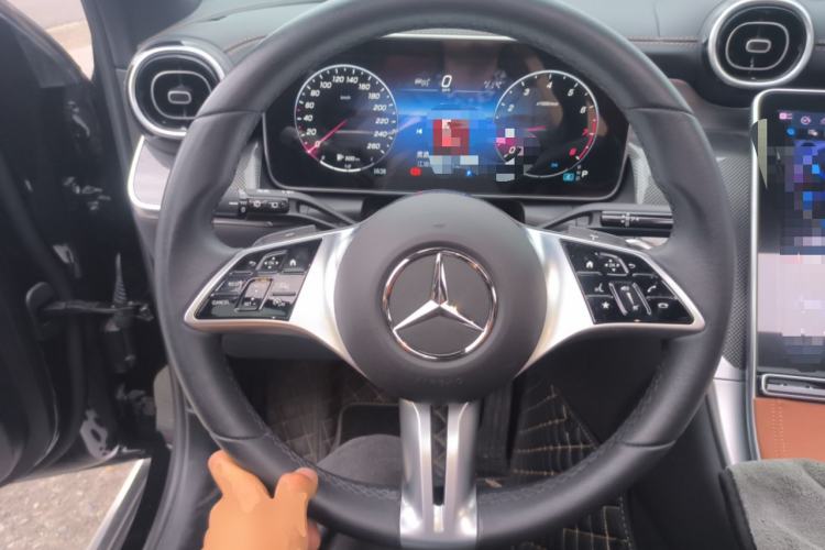 Used Mercedes-Benz GLC 2023 GLC 260 L 4MATIC Dynamic Edition 5-seater Steering Wheel