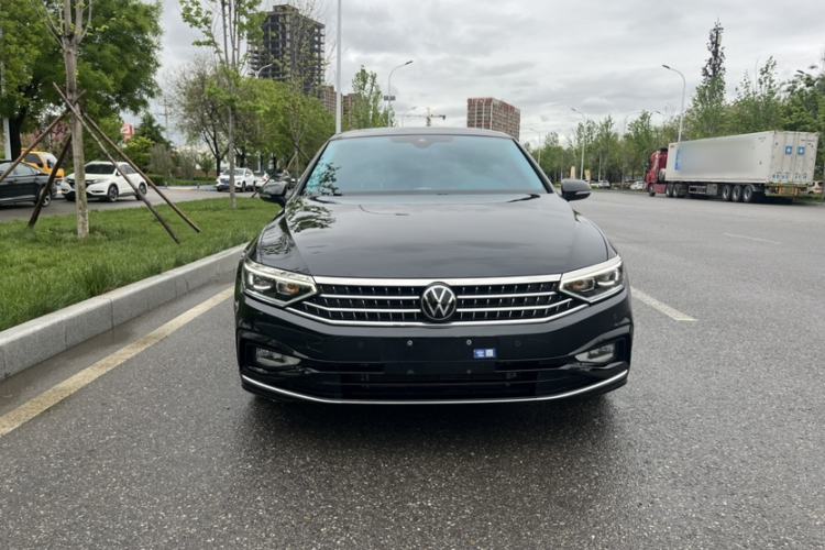 Used Volkswagen Magotan 2023 2 Million Units Commemorative Edition 330TSI DSG Luxury Version