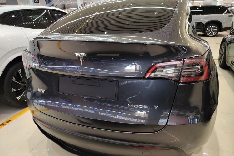 Used Tesla Model Y 2024 Rear-Wheel-Drive Version Rear