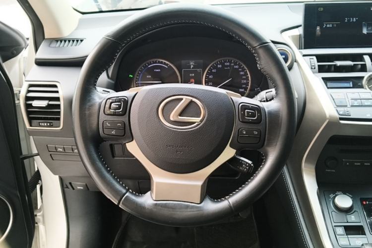 Used Lexus NX 2015 300h Front-Drive Fēngshàng Edition Steering Wheel