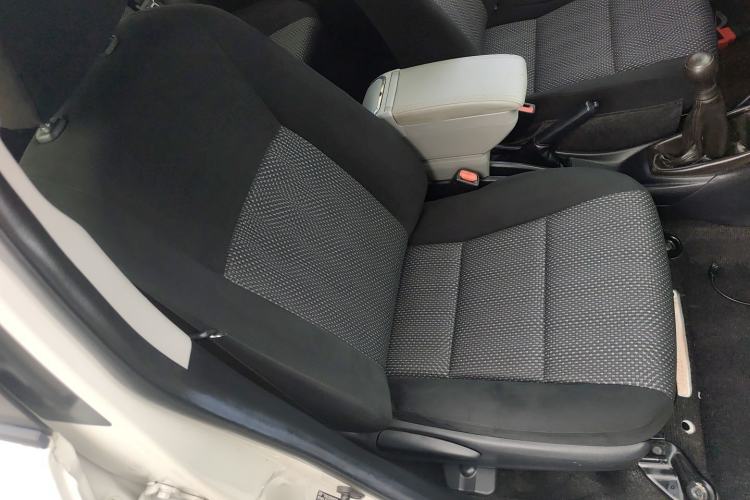 Used Toyota Vios 2014 1.3L Manual Value Edition Right Front Seat