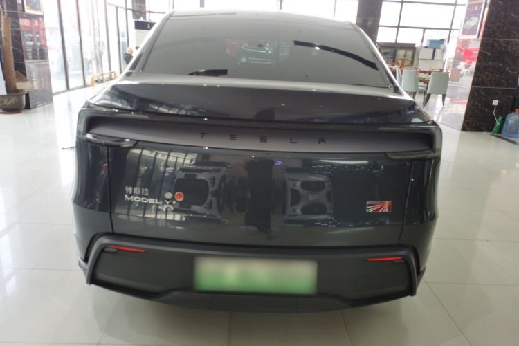 Used Tesla Model Y 2025 Long-Range All-Wheel Drive First Edition