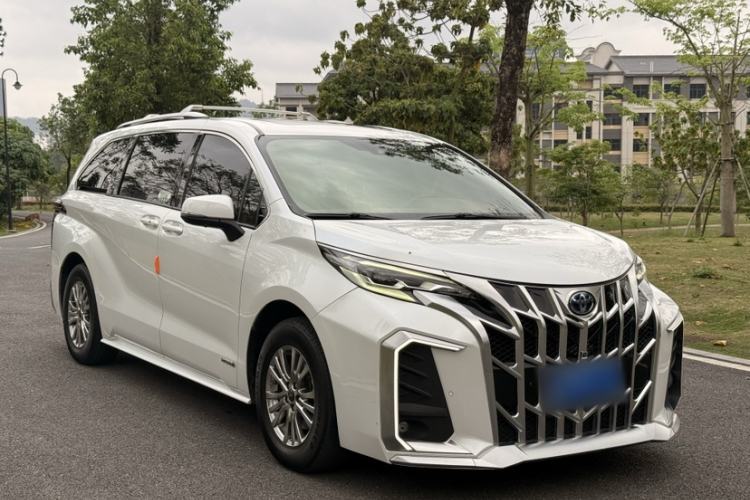 Used Toyota SIENNA 2021 2.5L Hybrid Comfort Edition Exterior 3