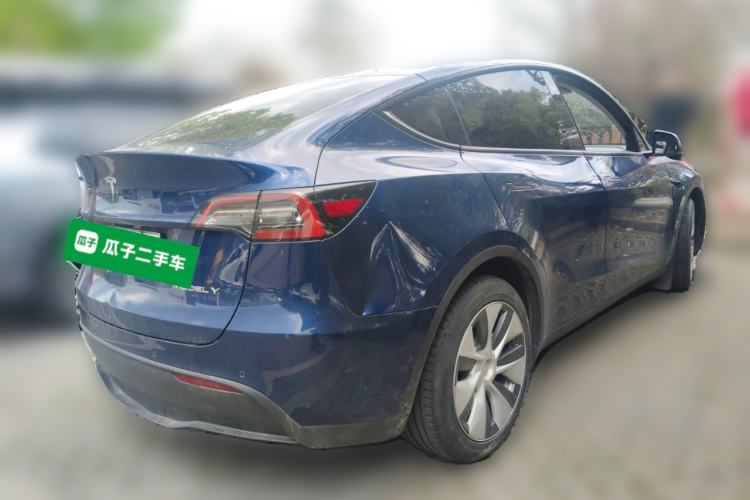 Used Tesla Model Y 2021 Standard Range Rear-Wheel Drive Version Rear Right 45 Deg