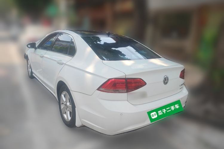 Used Volkswagen Lamando 2017 230TSI DSG Fashion Edition Rear Left 45 Deg