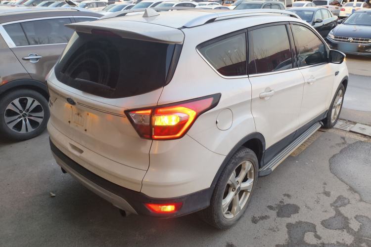 Used Ford Kuga 2017 EcoBoost 180 Two-Wheel-Drive Platinum Edition