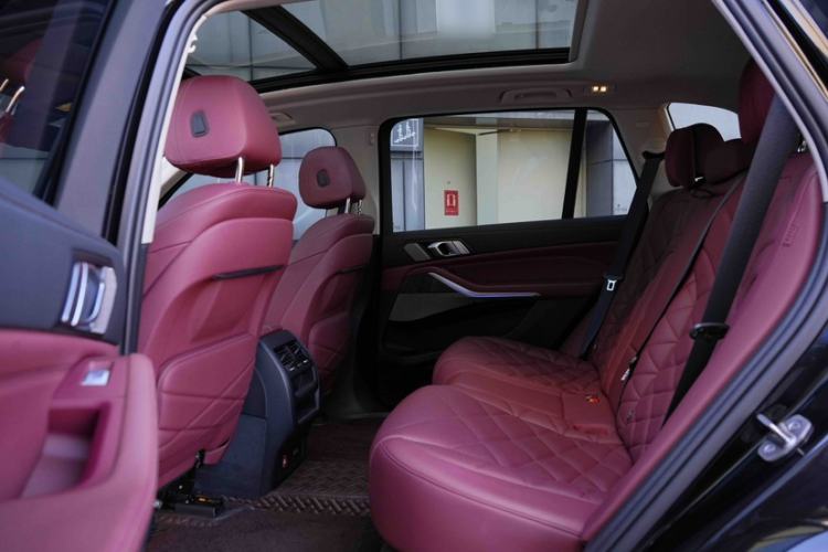 Used BMW X5 2022 Restyled xDrive 30Li Luxury Version M Sport Package
