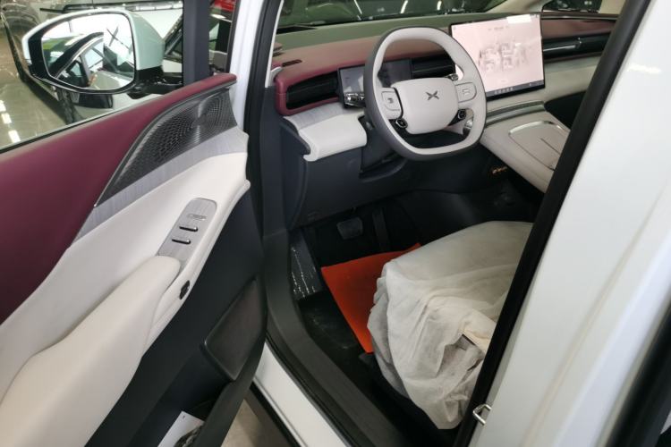 Used XPeng X9 2026 Model—Range-Extended Version 1602 Ultra
