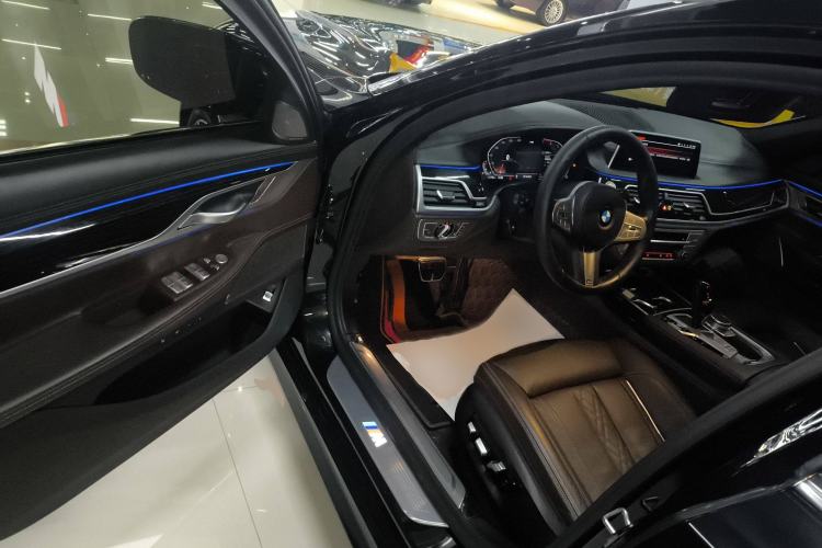 Used BMW 7 Series 2021 730Li M Sport Package
