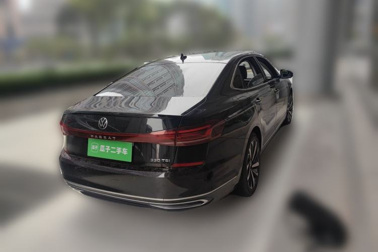 Used Volkswagen Passat 2022 330TSI Luxury Edition Rear Right 45 Deg