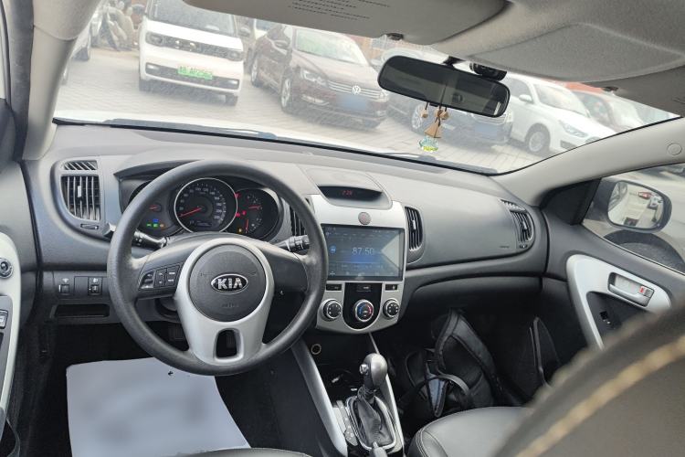 Used Kia Forte 2016 1.6L AT GL
