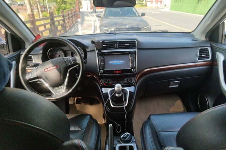Used Haval H6 2014 Sport Version 1.5T Manual Two-Wheel Drive Elite Edition
