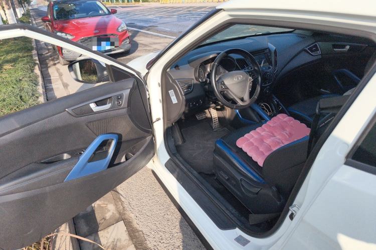 Used Hyundai Veloster 2012 1.6T Automatic Luxury Edition
