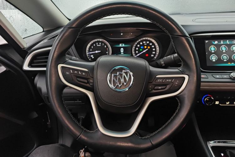 Used Buick GL6 2019 18T 6-Seater Connected Luxury Version China VI Standard
