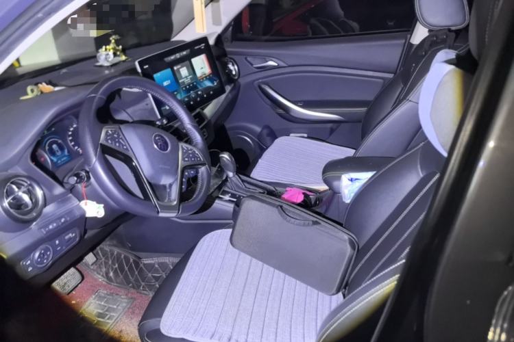 Used BYD Song 2019 1.5TI Automatic Smart Connect Luxurious Edition Left Front Seat