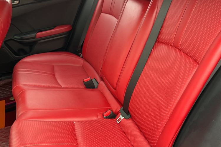 Used Honda Civic 2021 HATCHBACK 220TURBO CVT New Trendsetter