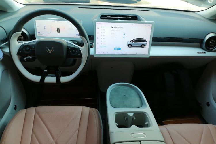 Used ARCFOX Kaola 2023 Family Edition
