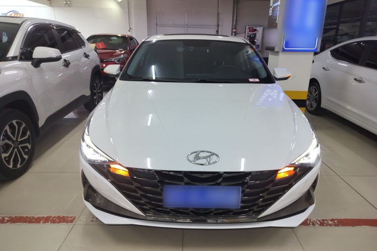Used Hyundai Elantra 2021 1.5L CVT GLX Elite Edition Front