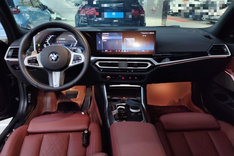 Used BMW 3 Series 2024 325i M Sport Night Edition Package Center Console