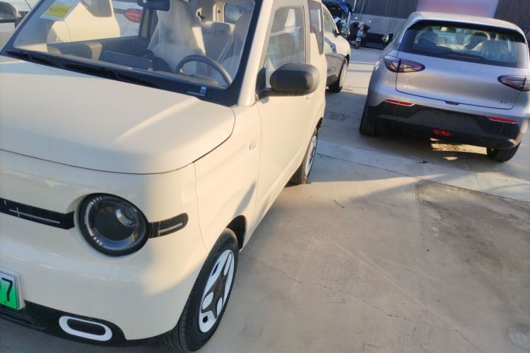 Used Geely Galaxy Panda 2025 210 km – Yuanqi Bear
