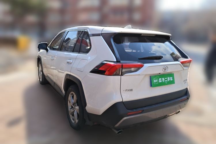 Used Toyota RAV4 2020 2.0L CVT 4x4 Style PLUS Edition Rear Left 45 Deg