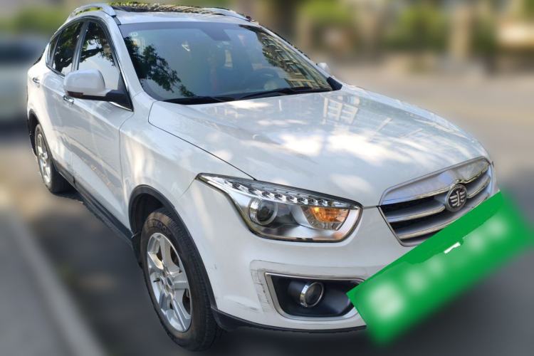 Used Bestune X80 2013 2.0L manual luxury version
