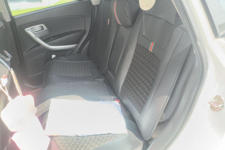 Used Bestune X80 2013 2.0L automatic luxury version