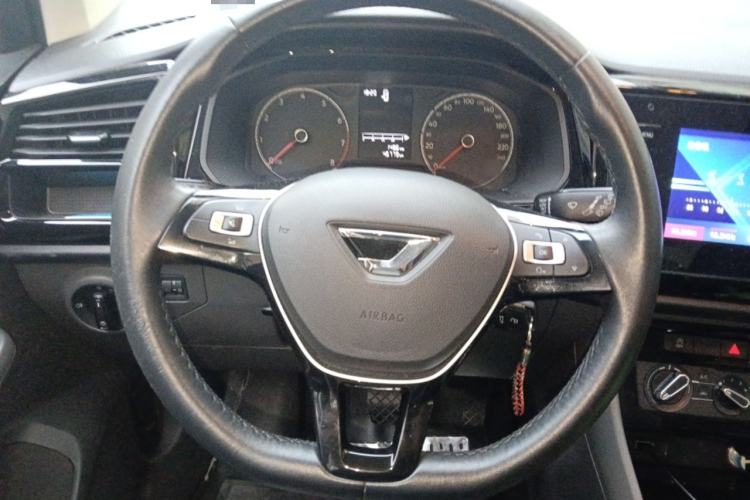 Used Jetta VS5 2019 280TSI Automatic Trend Model Steering Wheel