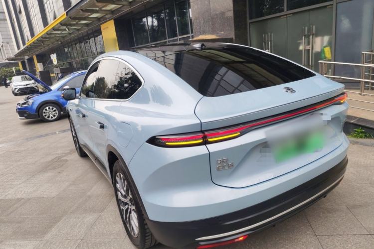 Used Nio EC6 2023 75 kWh
