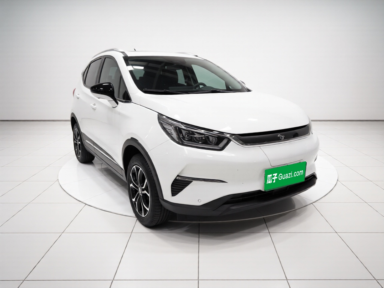 BYD Yuan Pro 2023 401 km Deluxe Version — снимка 3
